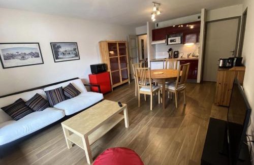 Sers Apartment | Résidence Bois De Marie - Joli appartement avec balcons, parking et WIFI proche du centre de Barèges MAE-8644