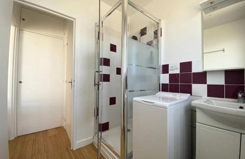 Pleneuf-Val-Andre Apartment | Résidence Casino - Charmant studio avec pleine vue mer. MAE-6484