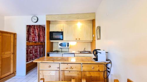 Flaine Apartment | Résidence Castor - Studio rénové avec casier à ski · Proche des pistes · Balcon MAE-7394