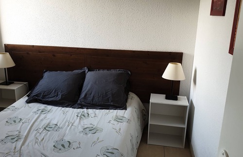 Prayssac Apartment | Résidence Claire Rive. Appartement Avec Piscine à 25km de Cahors