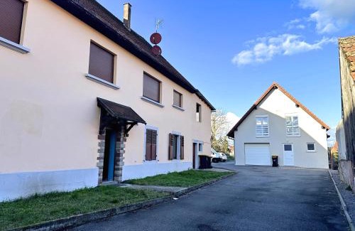 Monswiller Apartment | Résidence de 80 m2 avec grand parking - proche pistes cyclables