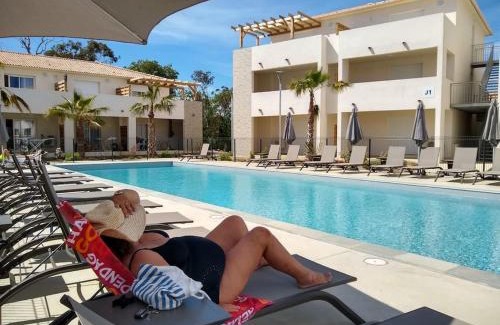 Bravone Apartment | Résidence front de mer + Piscine