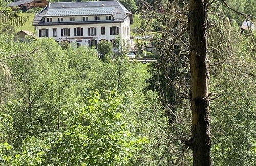 La Ferriere House | Résidence Gîte de Groupe Dans une Superbe Vallée