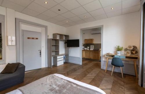 Neris-les-Bains Apartment | Résidence Harmonie Appartement N 1 Haut de gamme Avec Petit Déjeuner