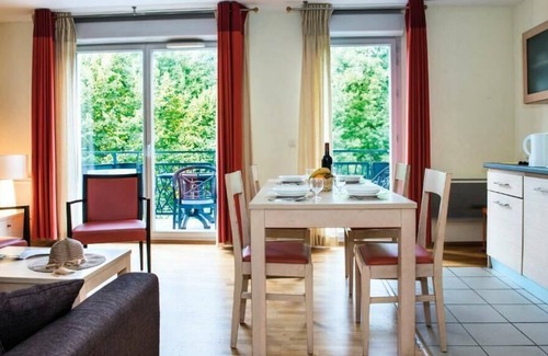 Divonne-les-Bains Apartment | Résidence La Villa du Lac *** - 3 Rooms 6 People Duplex