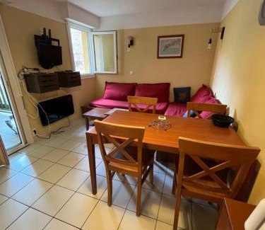 Maubuisson Apartment | Résidence les grands pins, appartement Maubuisson