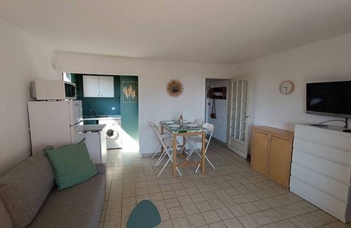 Le Dramont Apartment | Résidence Les Sangliers by Interhome