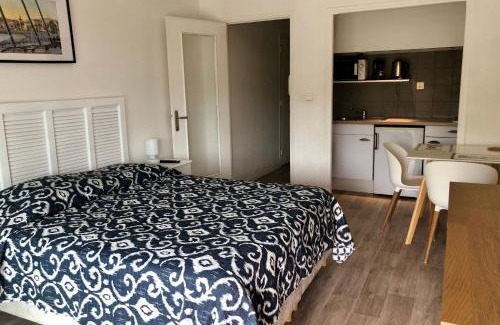 Cros-de-Cagnes House | Résidence meublée STUDIOTEL