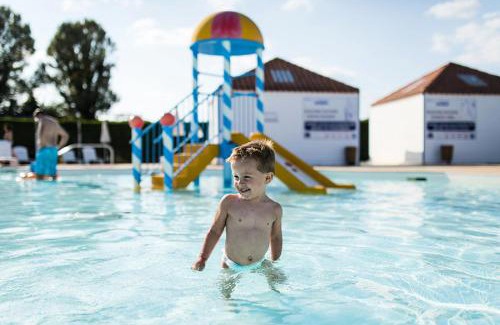 Bourgenay Apartment | Résidence Port Bourgenay - maeva Home - Appartement 2 pièces 4 personnes avec vue sur le lac - Prestige - super Home MAE-9654