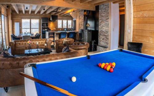 Les Orres Ski Chalet | Résidence Pramouton - Chalet Le loup d'Orres MAE-3303