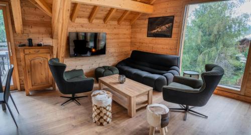 Les Orres Ski Chalet | Résidence Pramouton - Sublime chalet aux grands espaces de convivialité MAE-3591