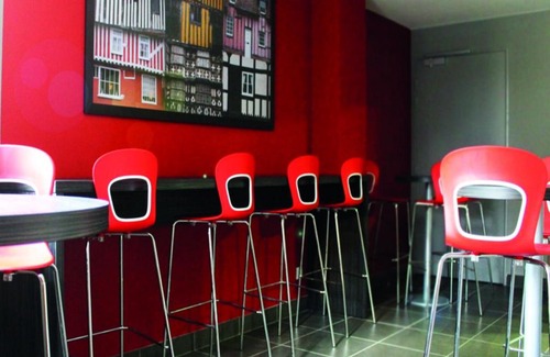 Quartier Pasteur Apartment | Résidence UXCO Omega ex Suiteasy