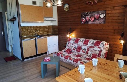 Orcieres-Merlette Apartment | Résidence Vallonpierre A - Studio cabine 4 personnes MAE-2818