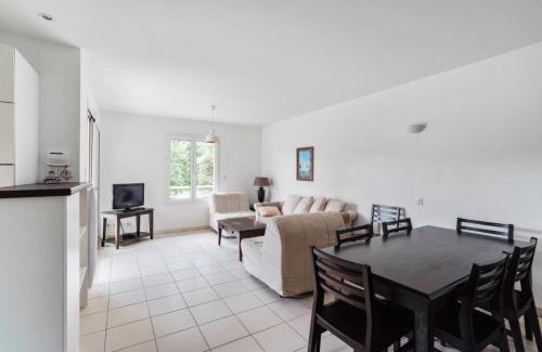 Soulac-sur-Mer Apartment | Résidence Villa Marine - maeva Home - Appartement 3 Pièces 6 Personnes - Sélection MAE-2656