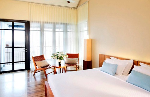 Batam Apartment | R 1152 Ajisaka’s Tirta Premier With Break Fast, Swimming Pool for children & Boat Trips