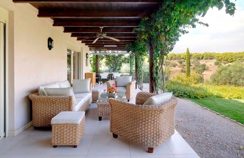 Nafplion City Centre Villa | R 1472 Evergreen Villa BlueVillas