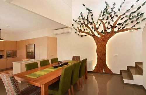 Filopappou Villa | R 963 Villa Cletus Philopappou with 65-inch flat-screen TV, Jetted bathtub & Fireplace.