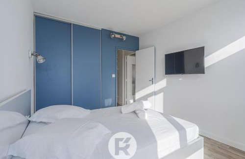 Quartier Exposition-Bajatiere Apartment | R'Apparts T2 Le Belledonne View