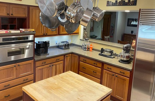 Bangor House | R&B's Winter Weekend Retreat