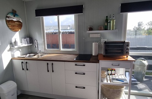 Whangamata Cabin | R&R in Whangamata - a Self-contained Cabin Close to Town and Beach