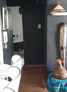 Hartbeespoort Apartment | R&T Accommodation