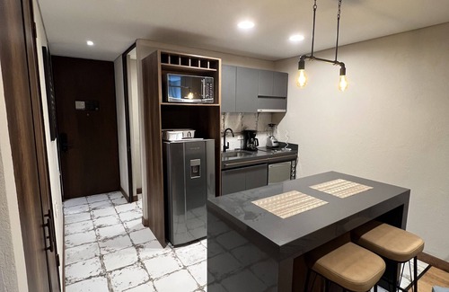 Santa Fe Apartment | R5/Moderno Loft in La Candelaria