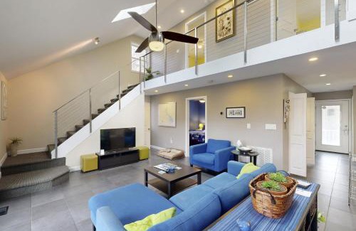 Bumpass House | Rabbit Rabbit