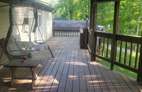 Bellmore Cabin | Rachel's Cabin by the Lake