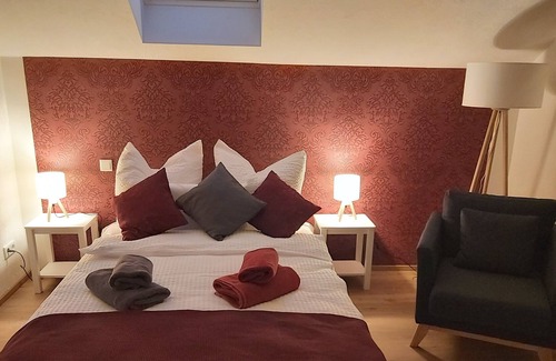 Radebeul Apartment | Radebeul-Villa Tini - 4-room apartment "Water Tower"
