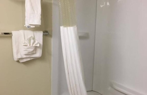 Radford Hotel | Radford Inn