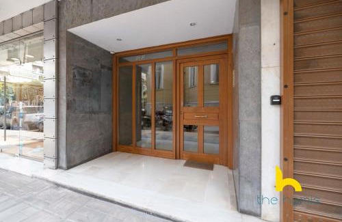 Piraeus Apartment | Radiant 3BR in Pireas Near Marina Zeas and Metro