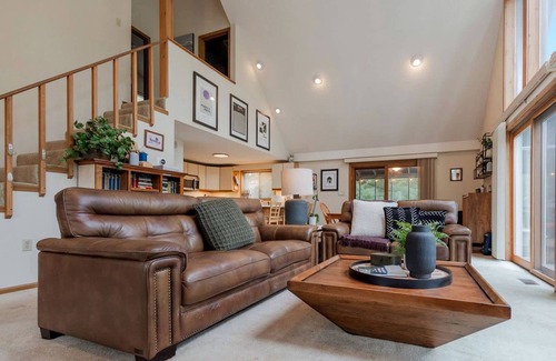 The Woods House | Radiant Mountain Vacation Rental Oasis near Potomac River in West Virginia