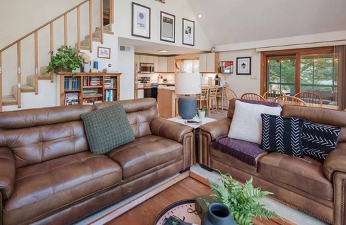 The Woods House | Radiant Mountain Vacation Rental Oasis near Potomac River in West Virginia