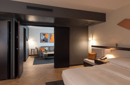 Republique–Point-du-Jour Hotel | Radisson Blu Hotel, Paris Boulogne