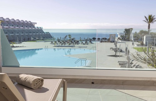 Costa Teguise Hotel | Radisson Blu Resort Lanzarote - Adults Only +16