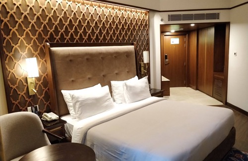 Pahalgam Hotel | Radisson Golf Resort Pahalgam