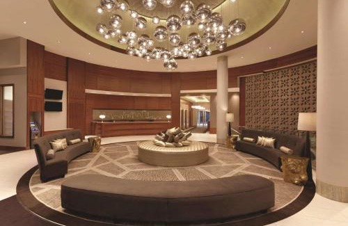 Calgary Hotel | Radisson Hotel & Conference Centre Calgary Airport