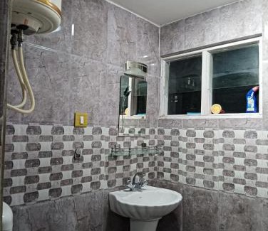 Nishat-Shalimar House | Rafiya Homestay