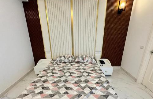 Vrindavan Hotel | Raghav Dhaam
