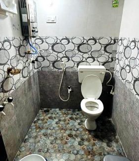 Kamalapur House | Raghu Homestay Hampi