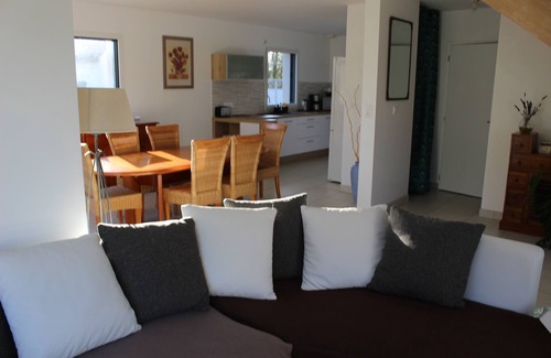 Nevez House | Raguenes, walking distance to the beach, near Trévignon and Pont Aven, furnished tourist accommodation *.
