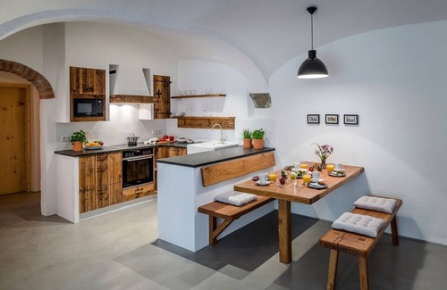 Eggstatt Apartment | Rahmkammer 76sqm, 2 bedrooms, fireplace, terrace