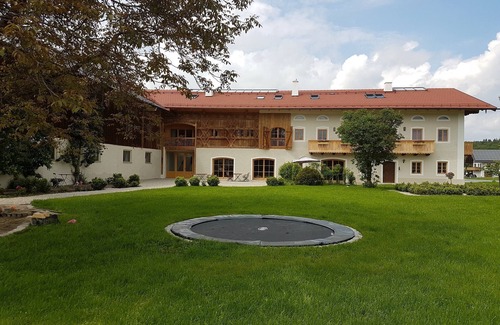 Eggstatt Apartment | Rahmkammer 76sqm, 2 bedrooms, fireplace, terrace