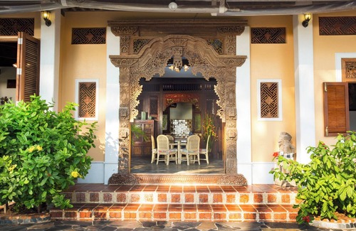 Krabi House | Railay Beach House Fabulous Sea and Cliff Views, Lovely Decor 4 bdr-2 Bath RBC