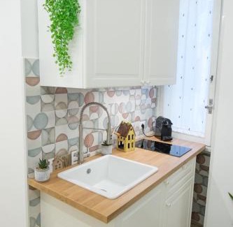 Marsala House | RainbHome Colourful Roman Suites