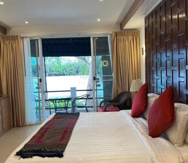 Bang Khla House | Rainbow Arokaya Holistic Longevity Wellness Resort - Riverfront Room type