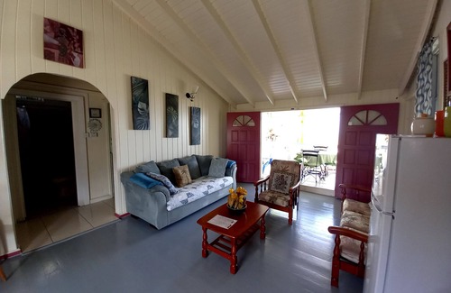 Calibishie Apartment | Rainbow Beach - Apartment with an amazing seaview