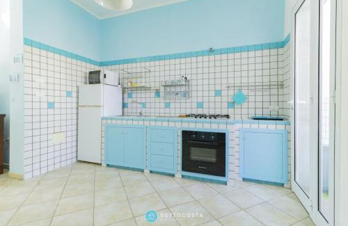 Roca Vecchia Apartment | Rainbow flat - San Foca