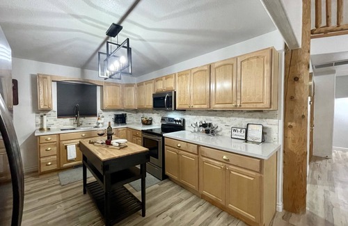 Pinetop-Lakeside House | Rainbow Lake Hideaway