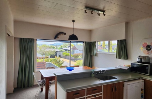 Rainbow Point House | Rainbow Point Pad - Large elevated bach with lake and mountain views, Free Wi-Fi